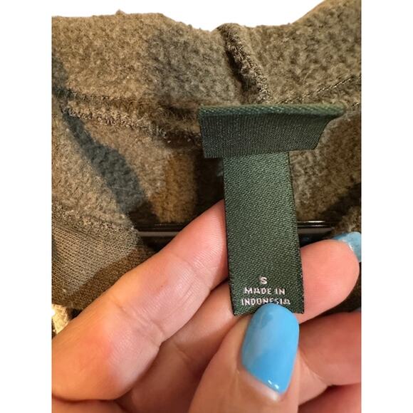 Wild Fable Olive Cropped Hooded Cut Off Casual Pullover Sweatshirt Women Sz S - Picture 8 of 9
